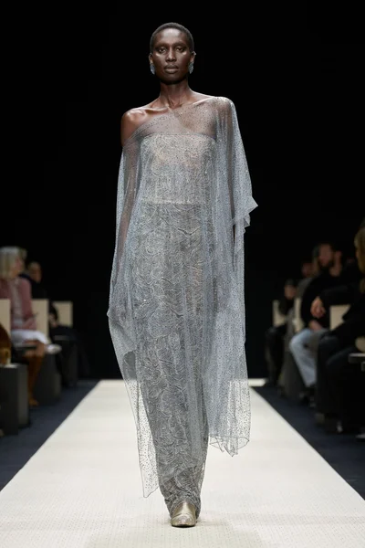 Look 74